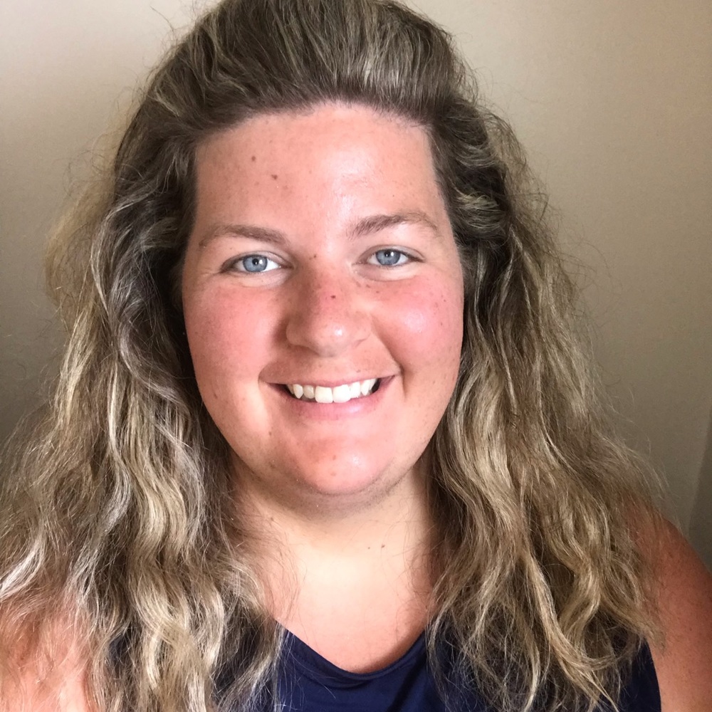 Meet your Posher, Caroline e
